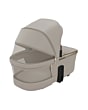 MCBS11221523400_F2_2026_maxicosi_stroller_carrycot_famecarrycot_sapphiresand_bestsleepcomfort_3qrt