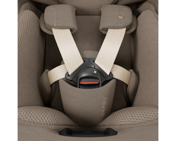 8523251110_F1_2026_maxicosi_carseat_babytoddlercarseat_micaslidepro_brown_authentictruffle_ebuckle_zoom
